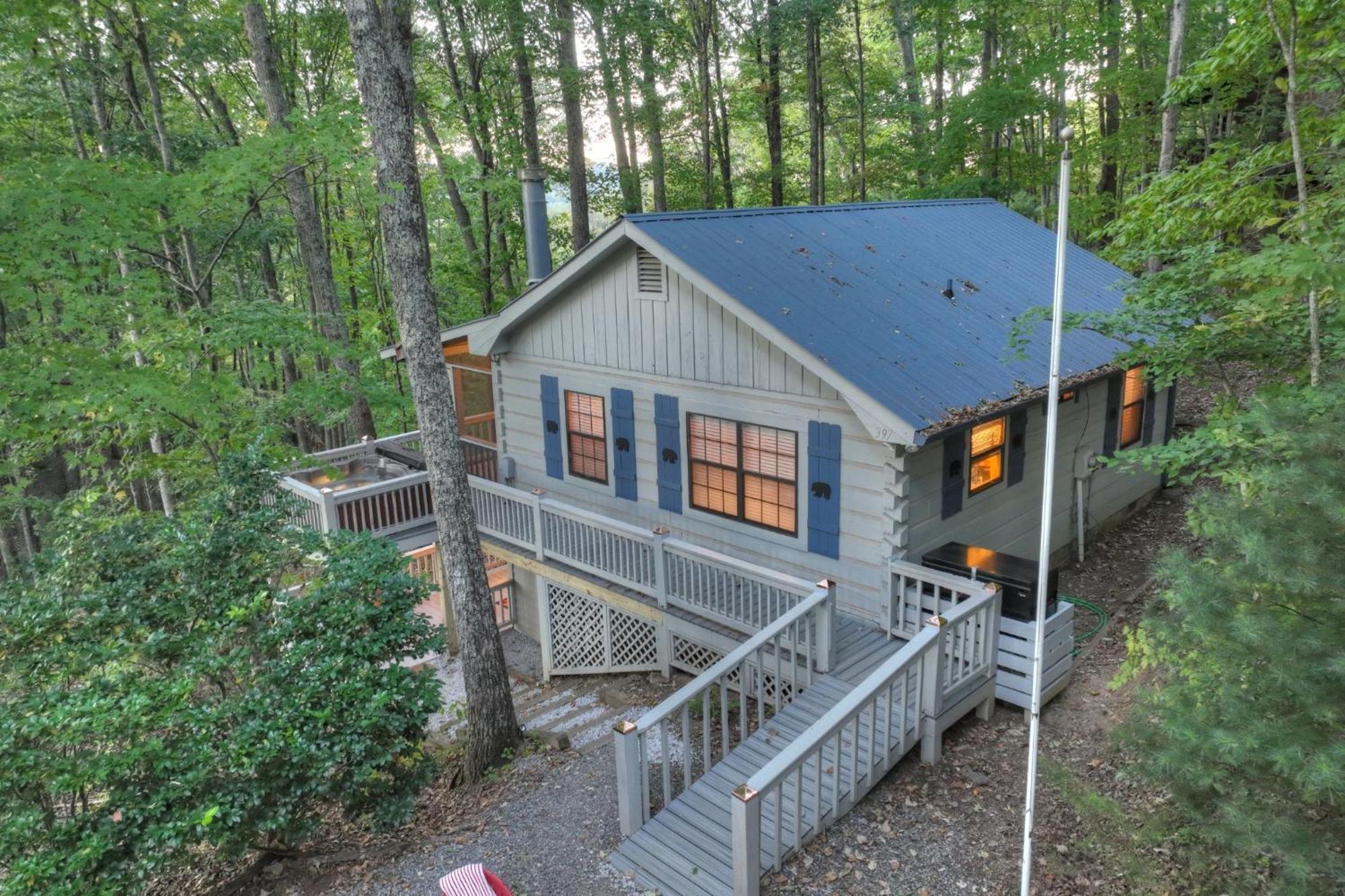 Hygge Haus Rustic Charm Cozy Beds And A Serene Location Ellijay Exterior photo